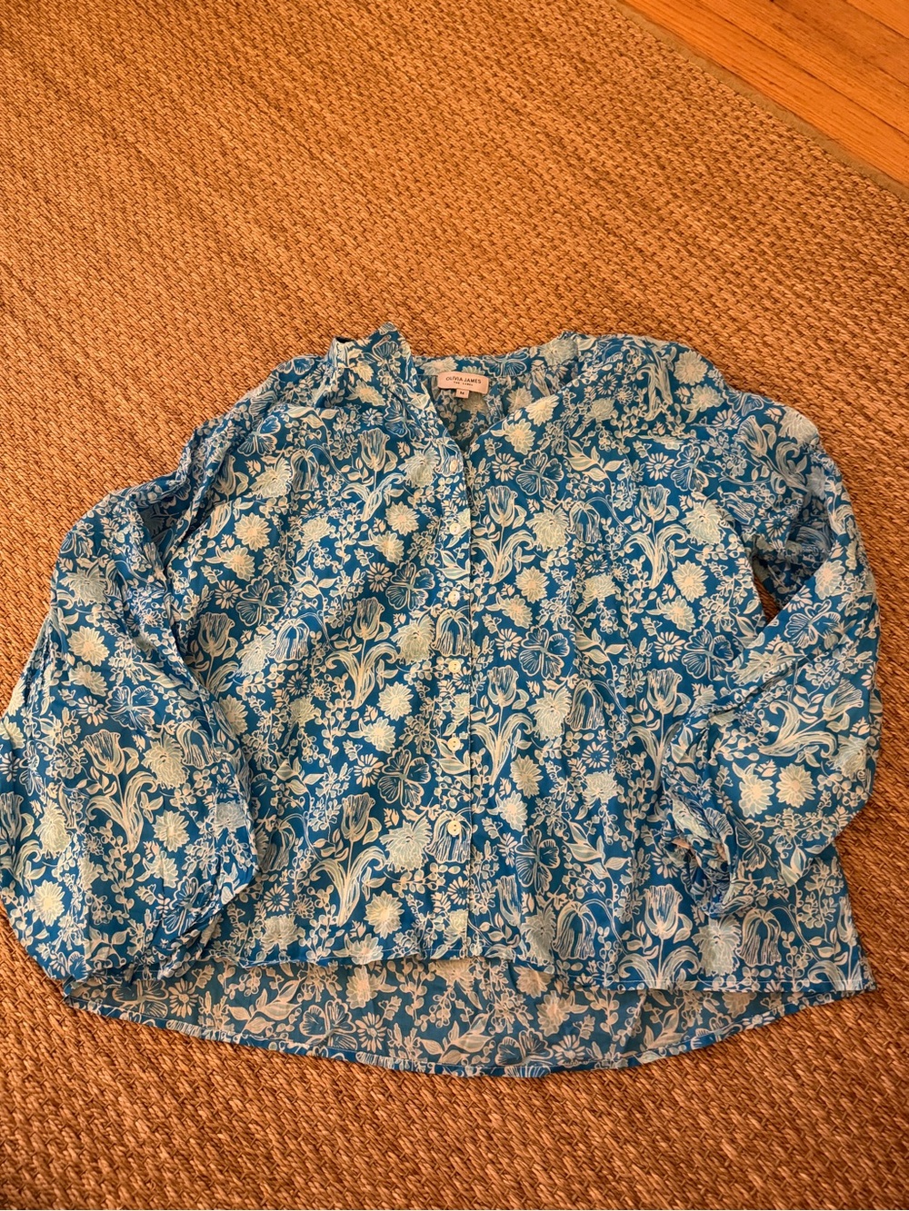 Women's Blue Floral Button-Up Blouse
